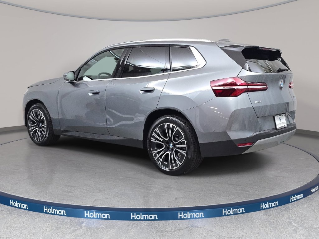 Used 2026 Skyscraper Grey Metallic BMW 30 xDrive image 8