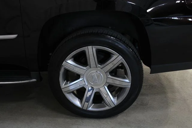 Used 2020 Black Cadillac Luxury image 30