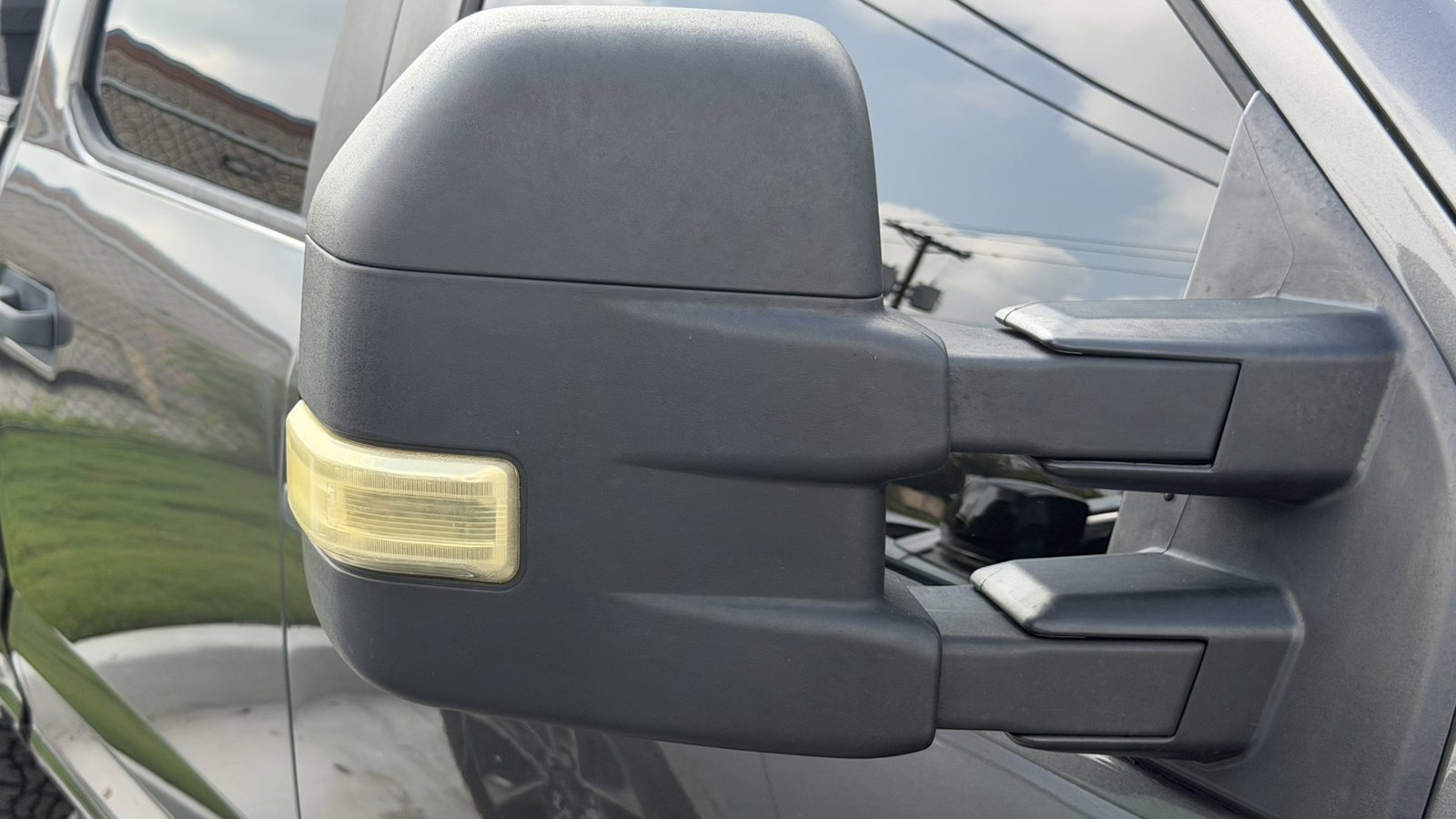 Certified Used 2018 Magnetic Ford XL image 17