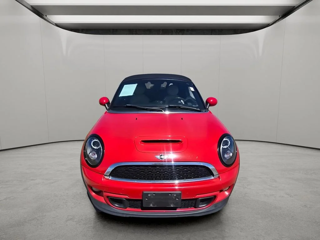 Used 2013 Chili Red MINI S image 12