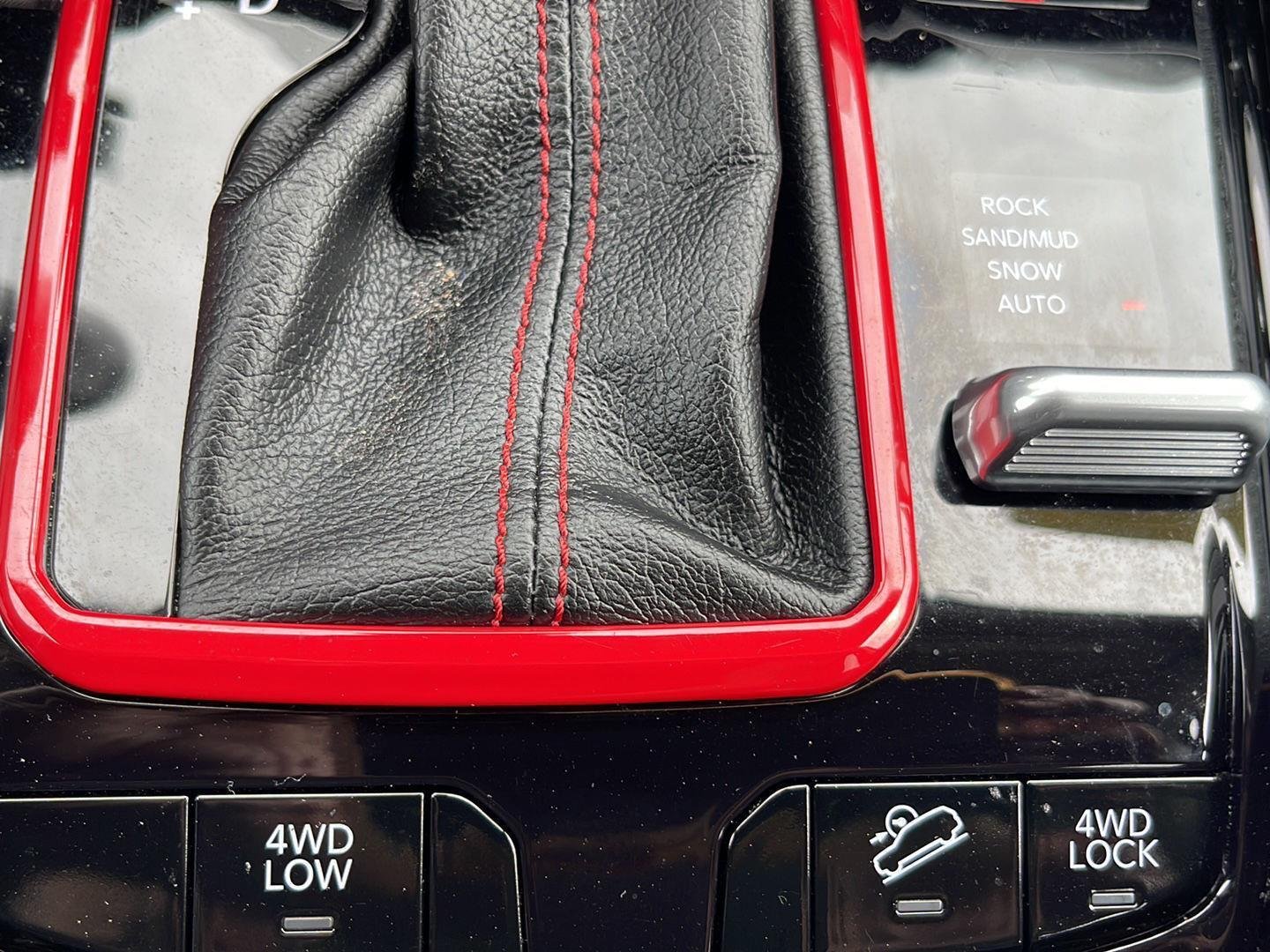 Used 2022 Velvet Red Pearlcoat Jeep Trailhawk image 29