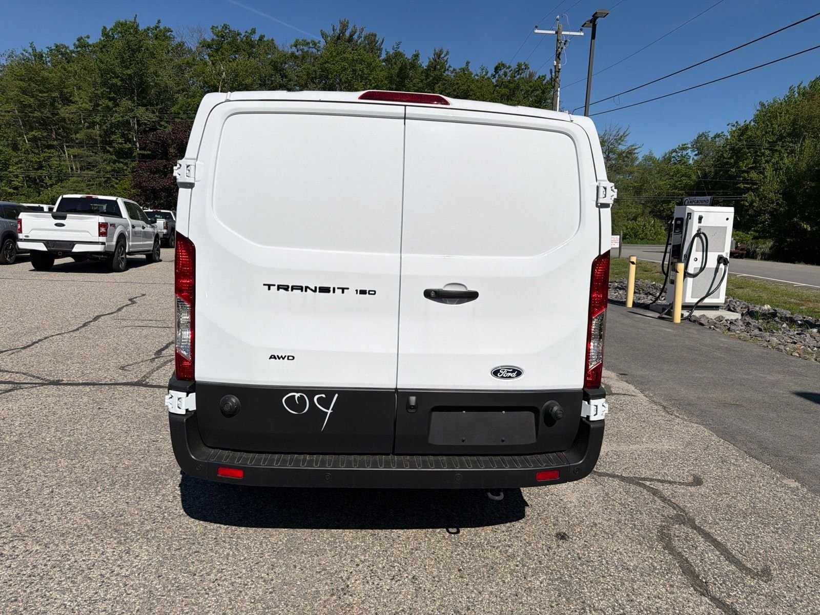 New 2026 Oxford White Ford Cargo Van image 6
