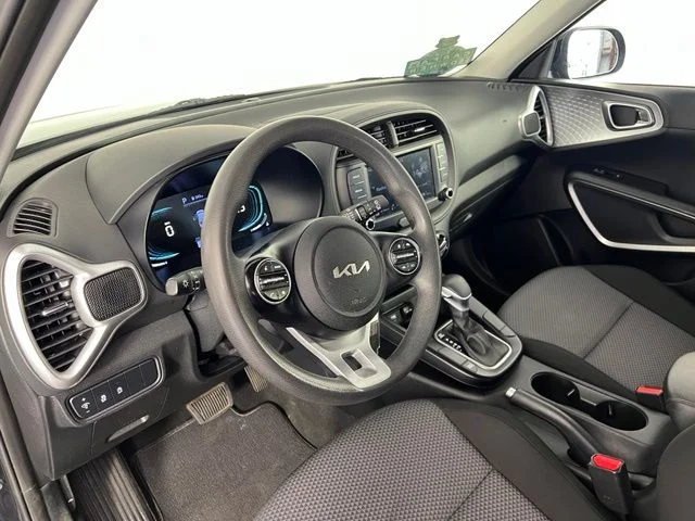 Used 2024 Black Kia LX image 12