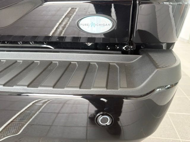 New 2026 Agate Black Metallic Ford XLT image 15