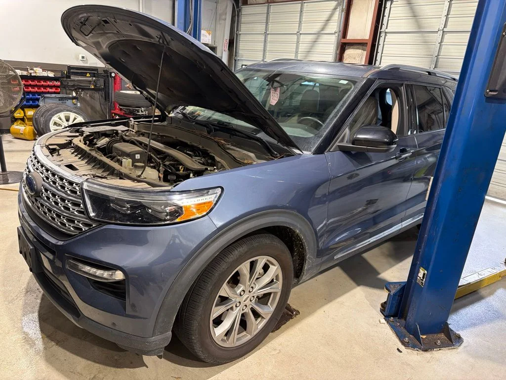 Used 2021 Blue Ford Limited image 14