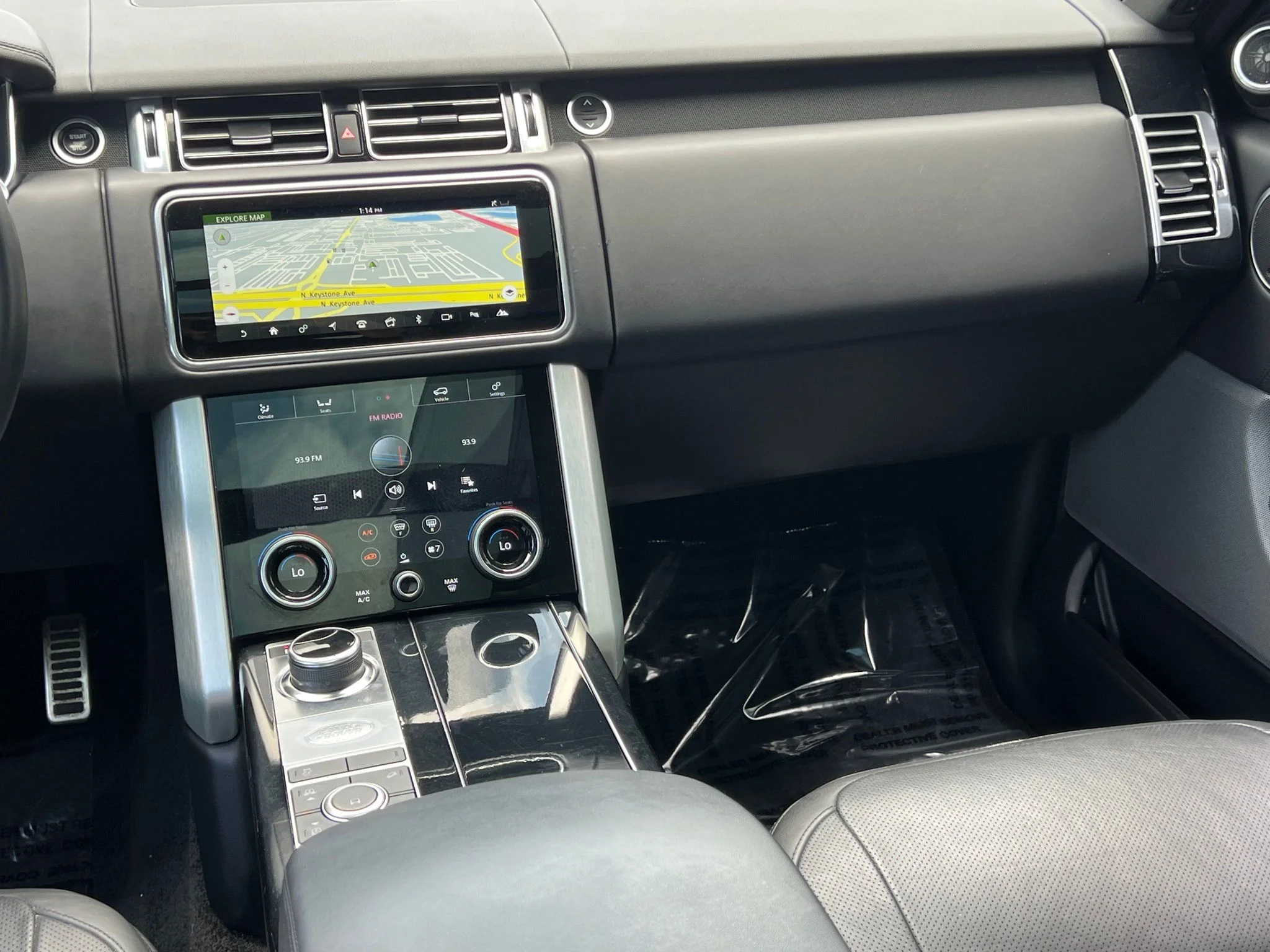 Used 2022 Gray Land Rover Westminster image 27