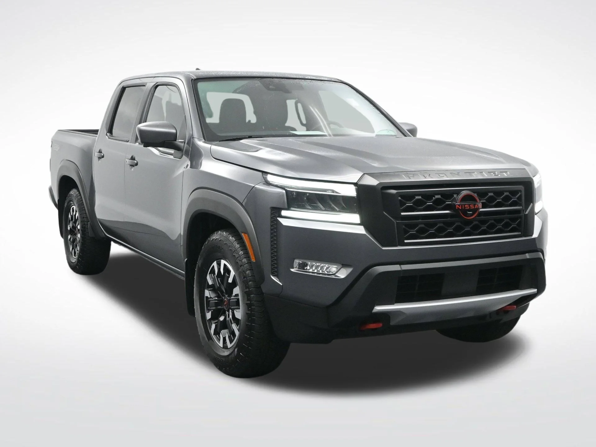 Used 2024 Gray Nissan PRO-X image 3