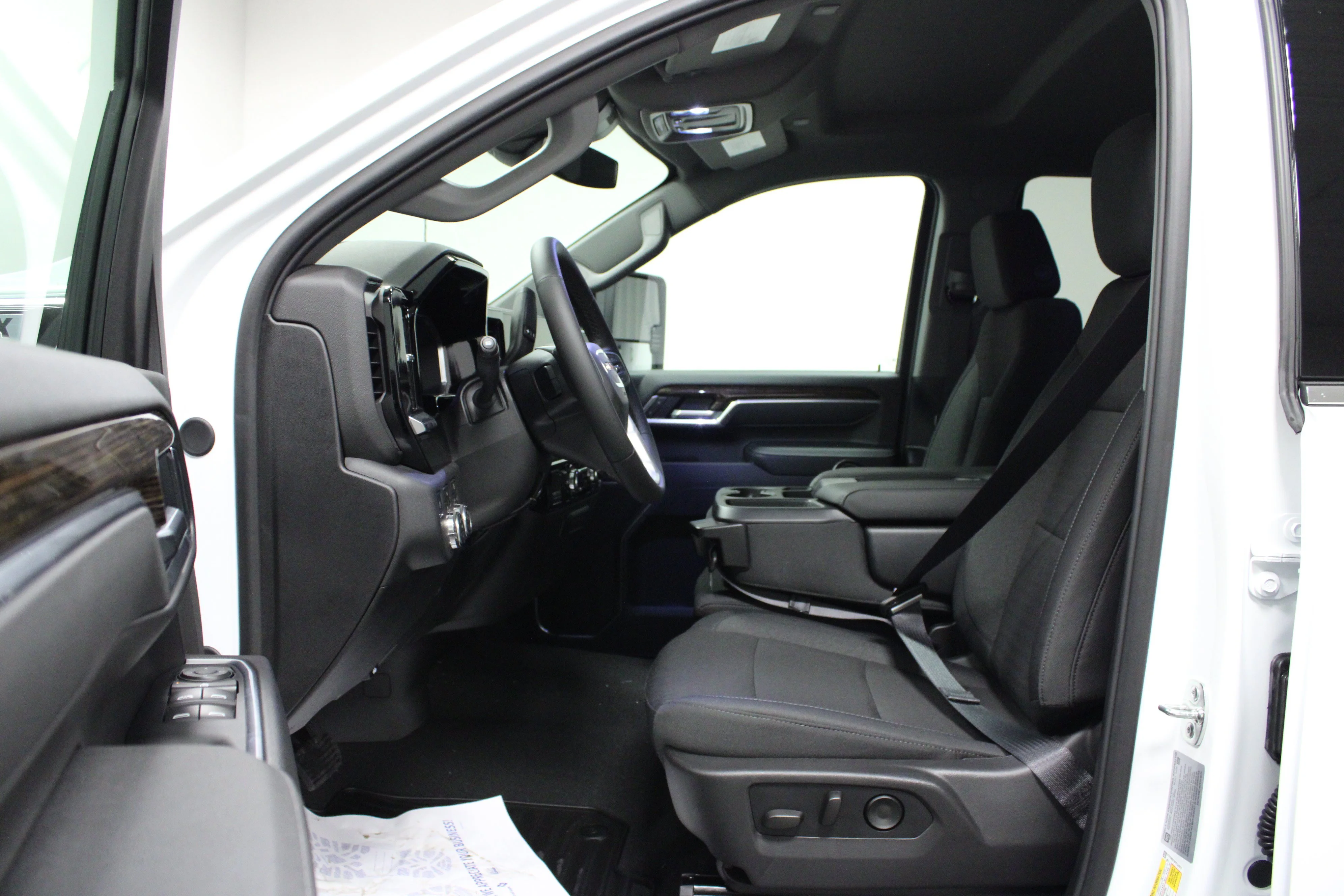 2026 GMC Sierra 2500HD SLE - Photo 11