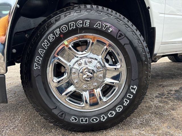 New 2026 Bright White Clear-Coat Exterior Paint RAM  image 12