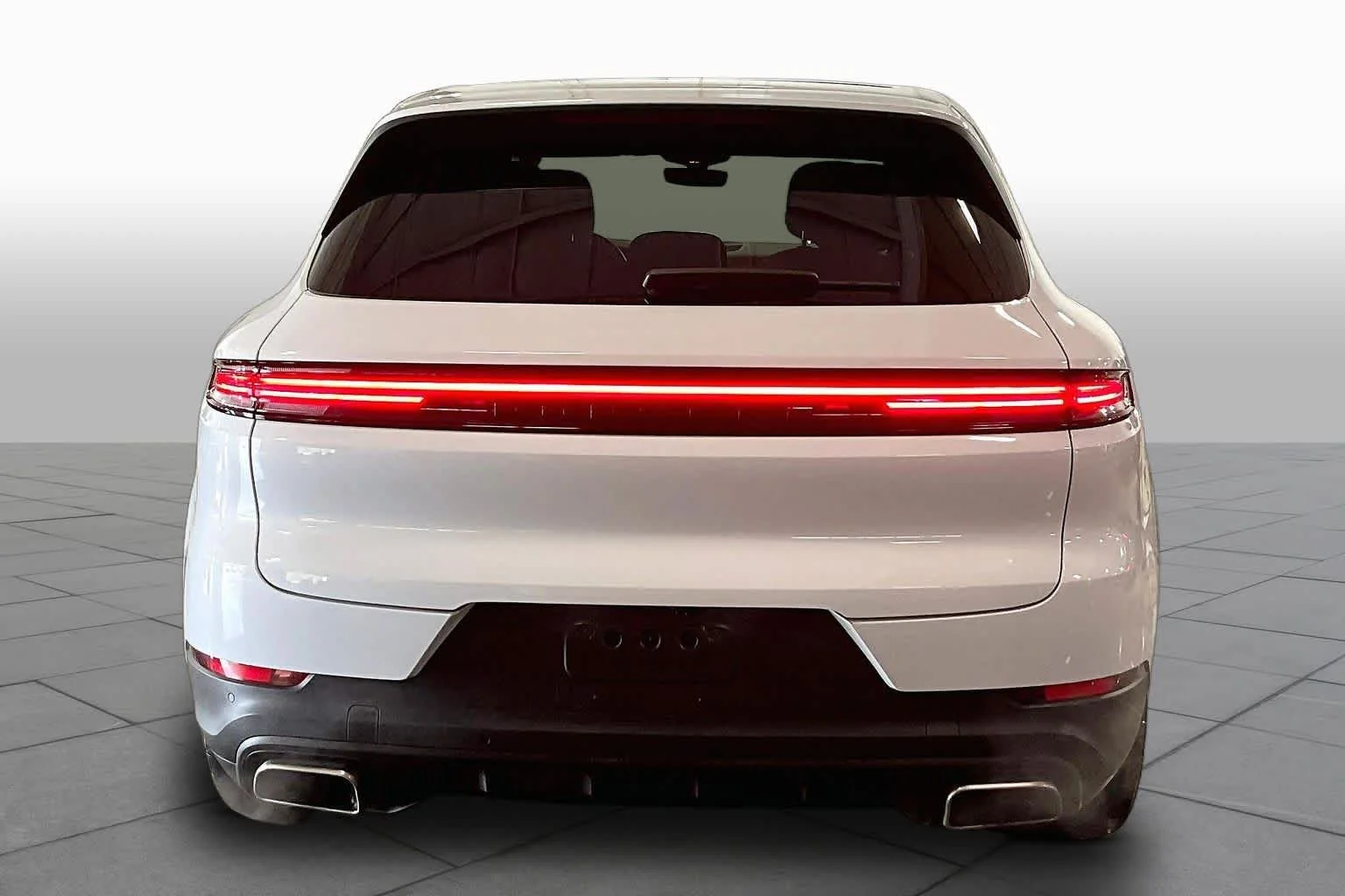Used 2024 Carrara White Metallic Porsche  image 5
