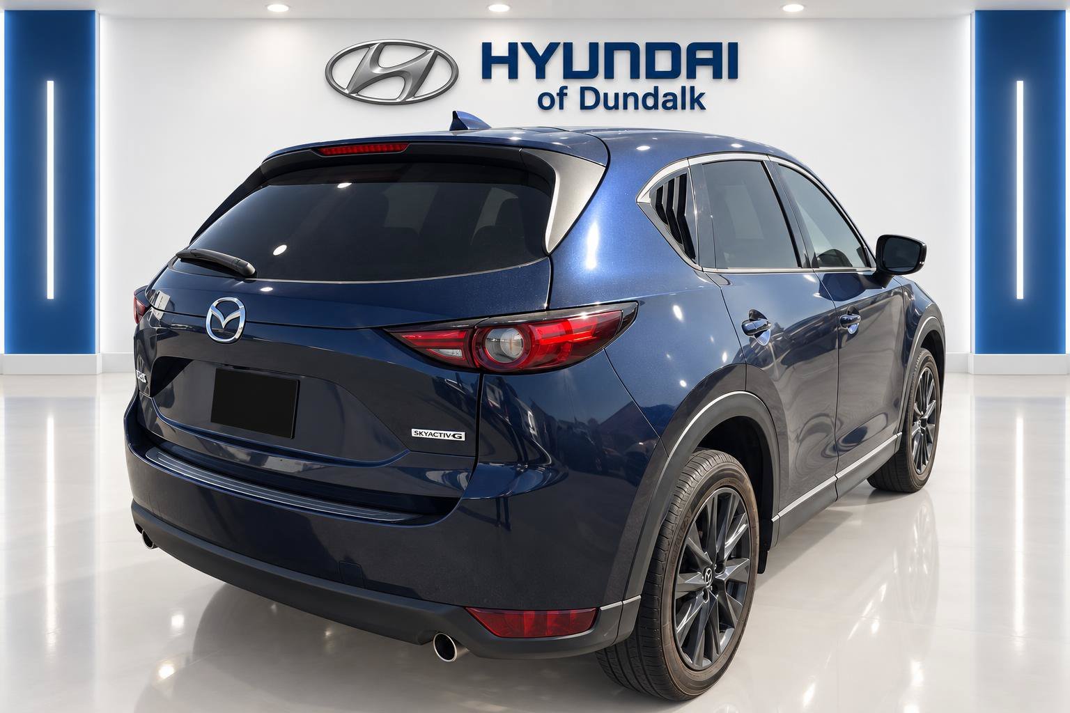 Used 2021 Blue Mazda Grand Touring image 4