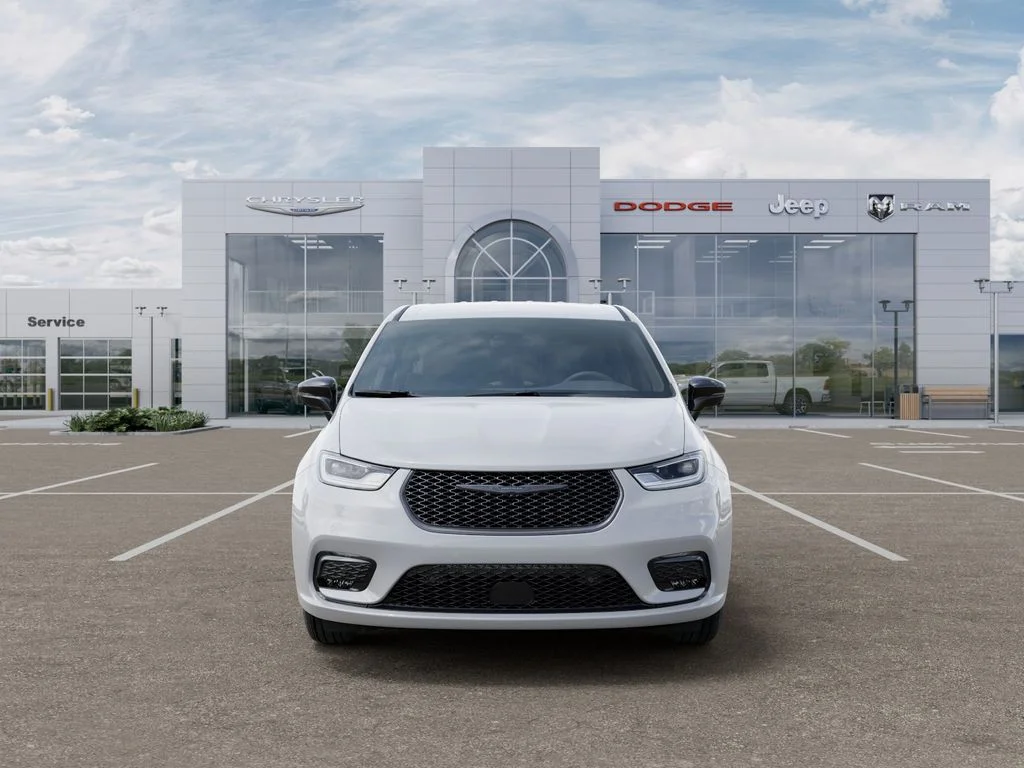 New 2026 Bright White Clear-Coat Exterior Paint Chrysler Select image 7