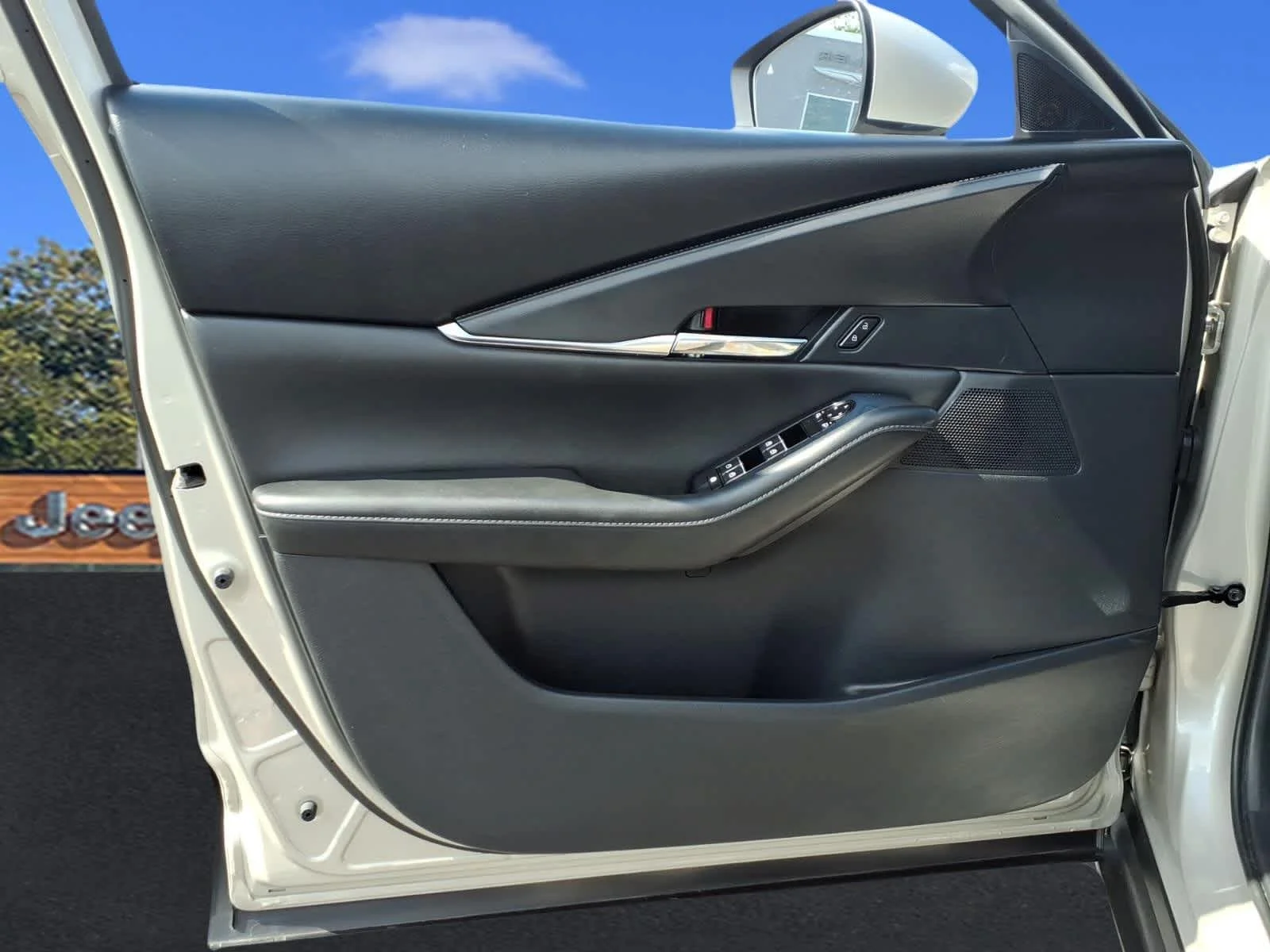 Used 2023 Platinum Quartz Metallic Mazda 2.5 S Preferred Package image 11