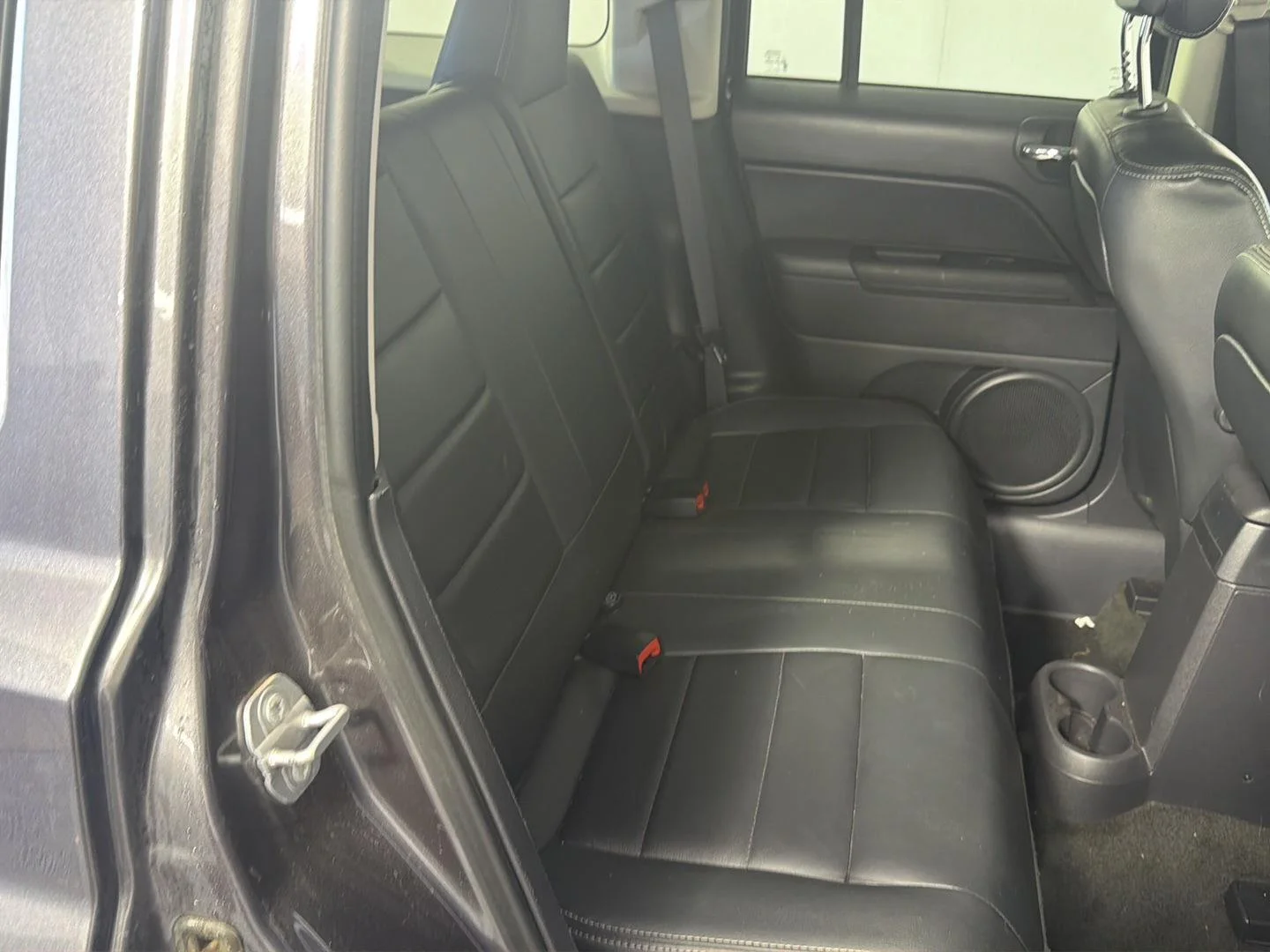 Used 2017 Granite Crystal Metallic Clearcoat Jeep High Altitude image 15