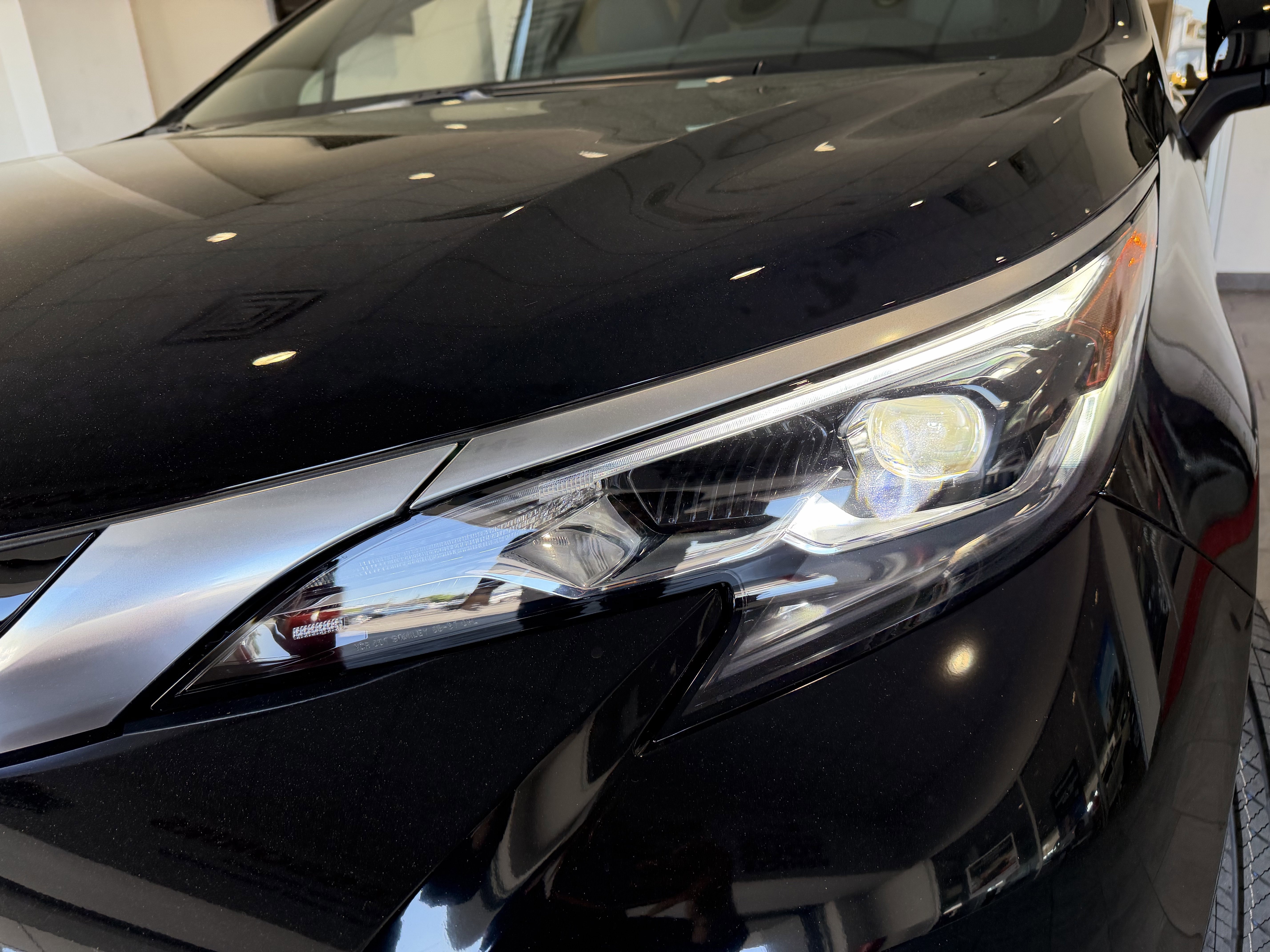2026 Toyota Sienna Platinum - Photo 71