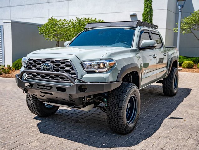 2022 Toyota Tacoma TRD Off-Road