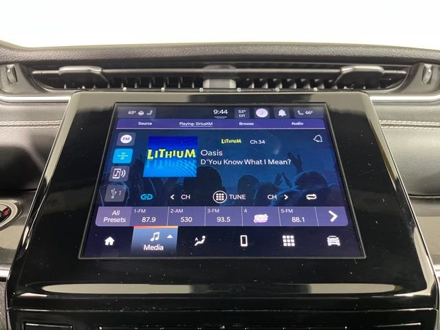 Used 2023 White/off-white Jeep Altitude X image 26