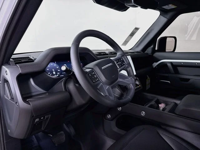 New 2026 Fuji White Land Rover S image 9