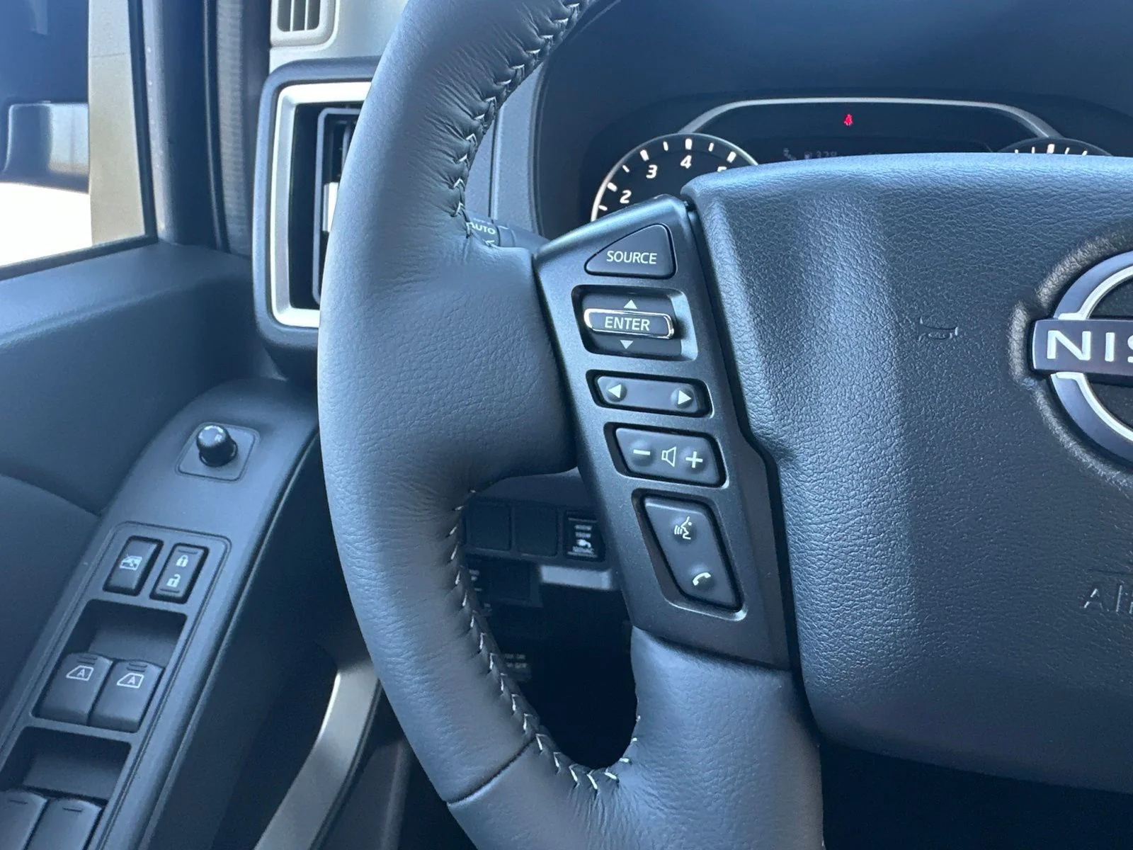 New 2026 Super Black Nissan Crew Cab SV image 39