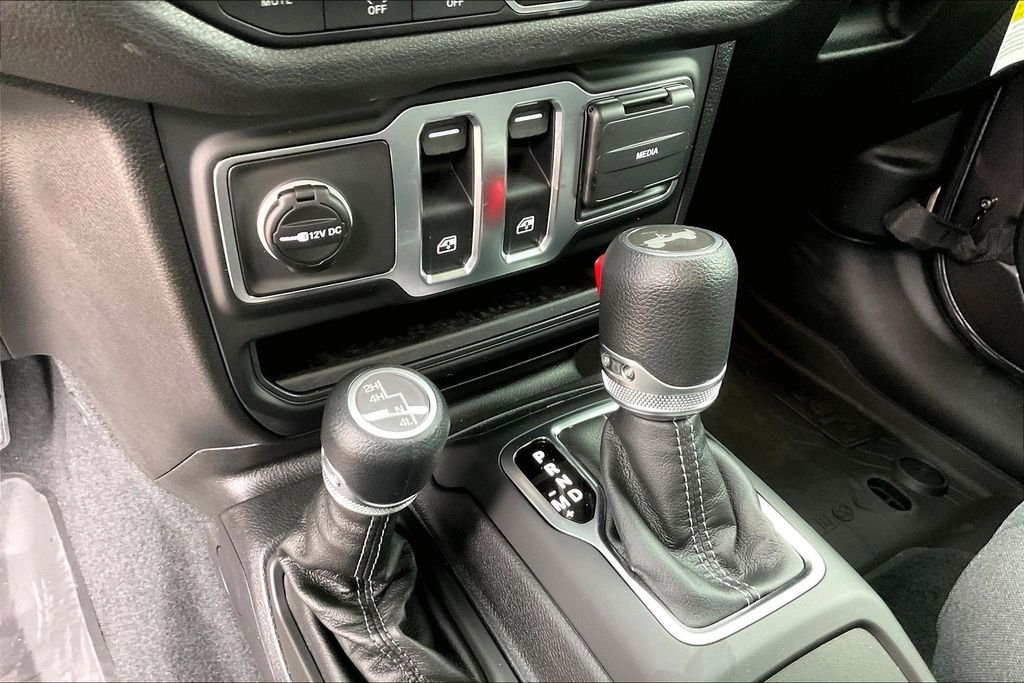 New 2026 Jeep Wrangler Sport 2D Sport Utility