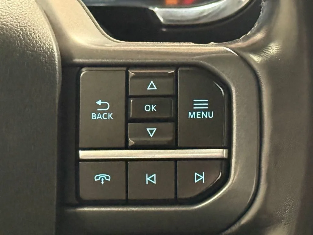 Used 2023 White Ford Lariat image 19