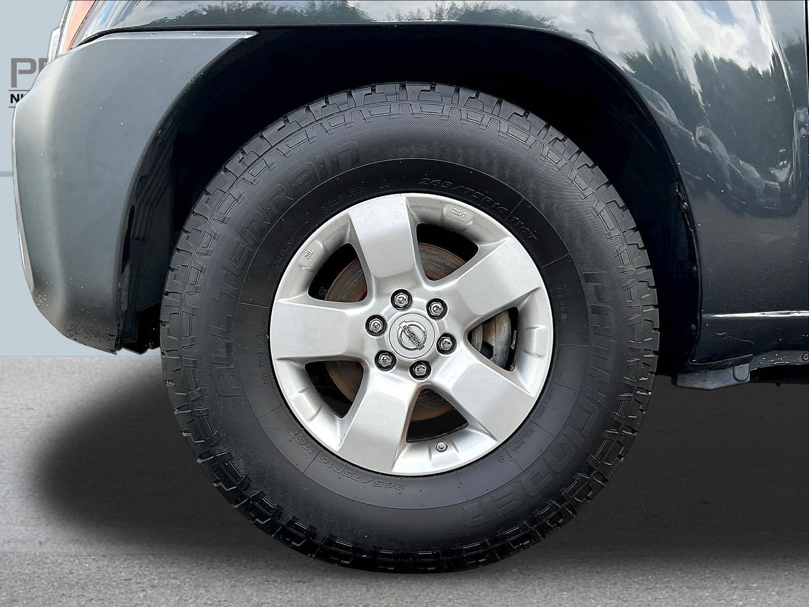 Used 2013 Black Nissan S image 34