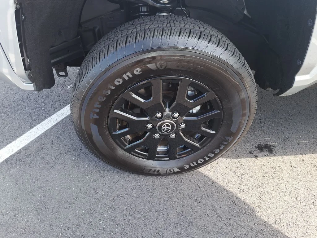 2024 Toyota Tacoma SR5 - Photo 41