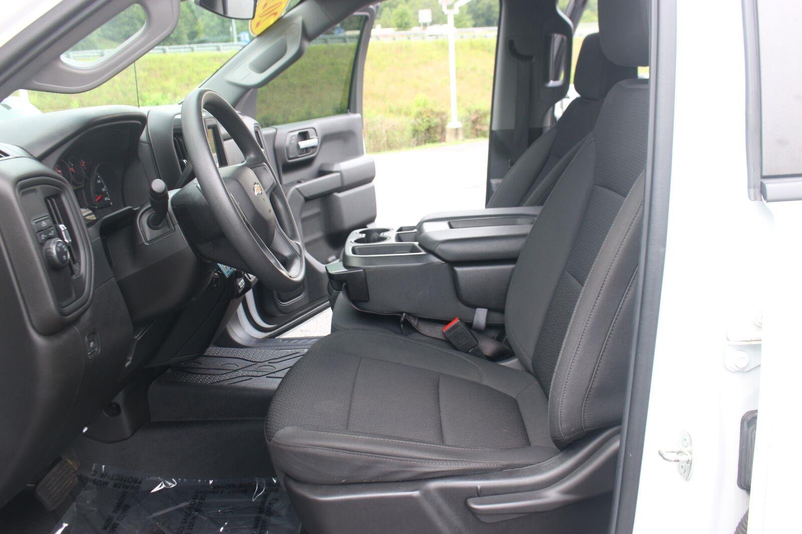 Used 2022 Summit White Chevrolet Custom image 16