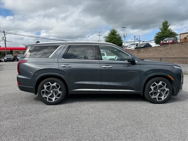 Used 2022 Gray Hyundai Calligraphy image 17