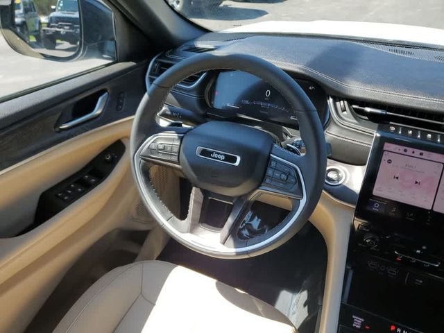 Used 2023 White Jeep Limited image 17