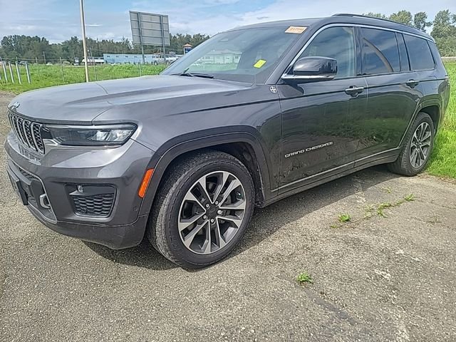 2022 Jeep Grand Cherokee L Overland's photo