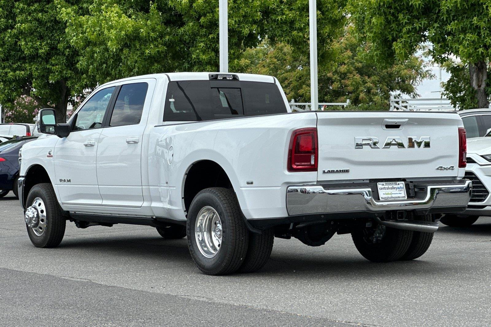 New 2026 Bright White Clearcoat Ram Laramie image 6