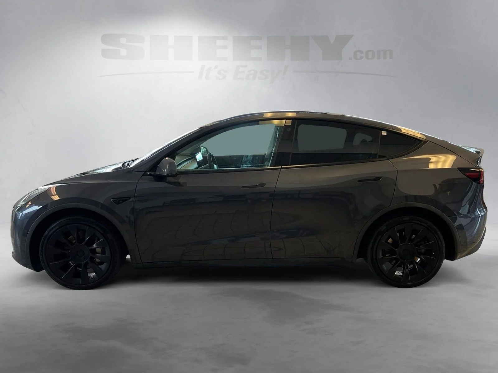 Used 2021 Midnight Silver Metallic Tesla Long Range image 13