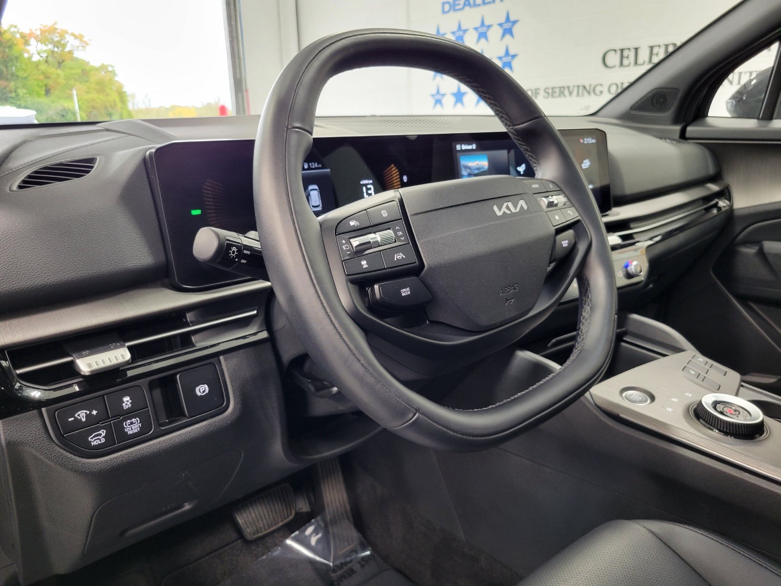 Used 2026 Black Kia X-Line image 10