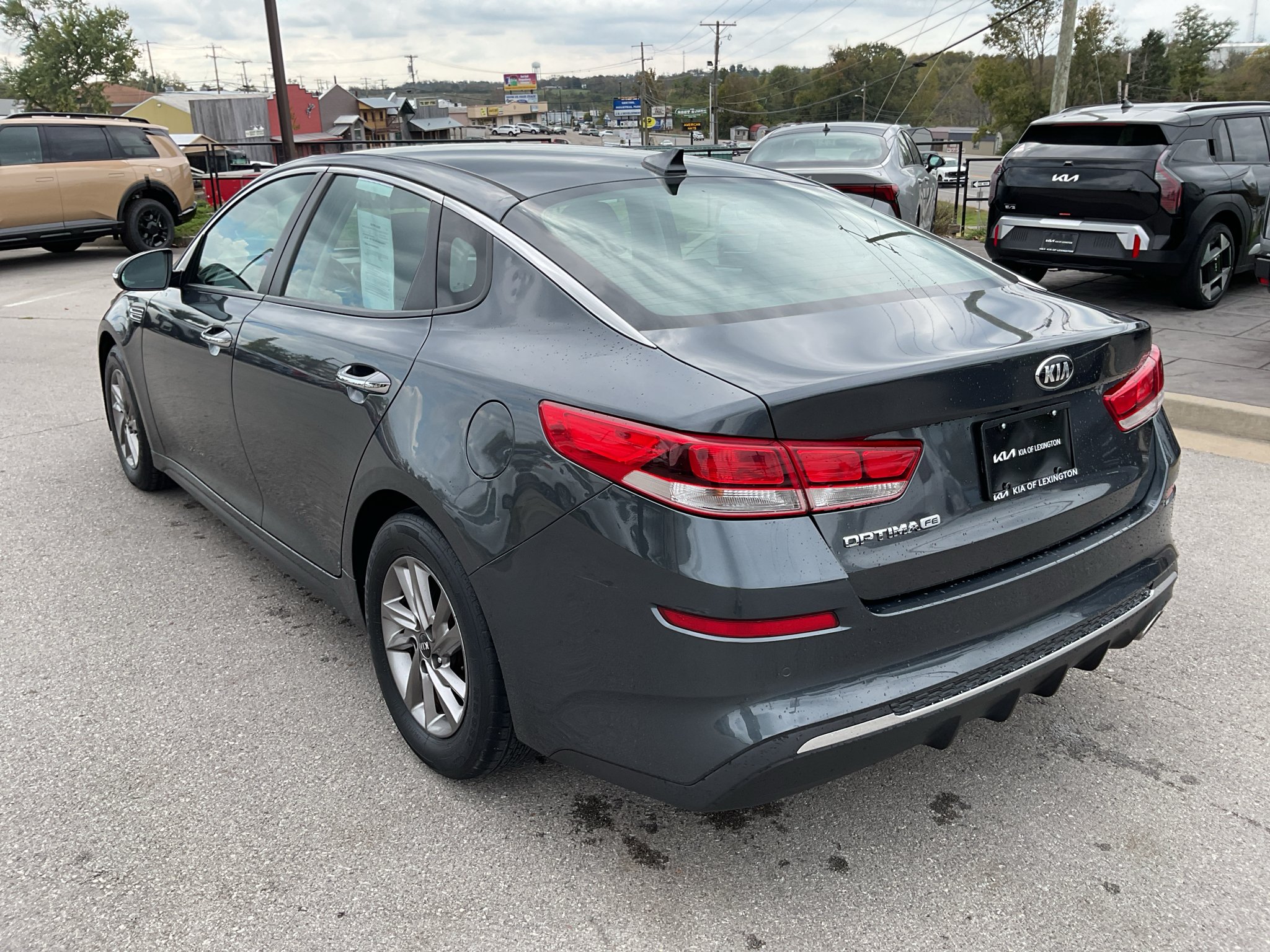 Used 2020 Gravity Grey Kia LX image 7