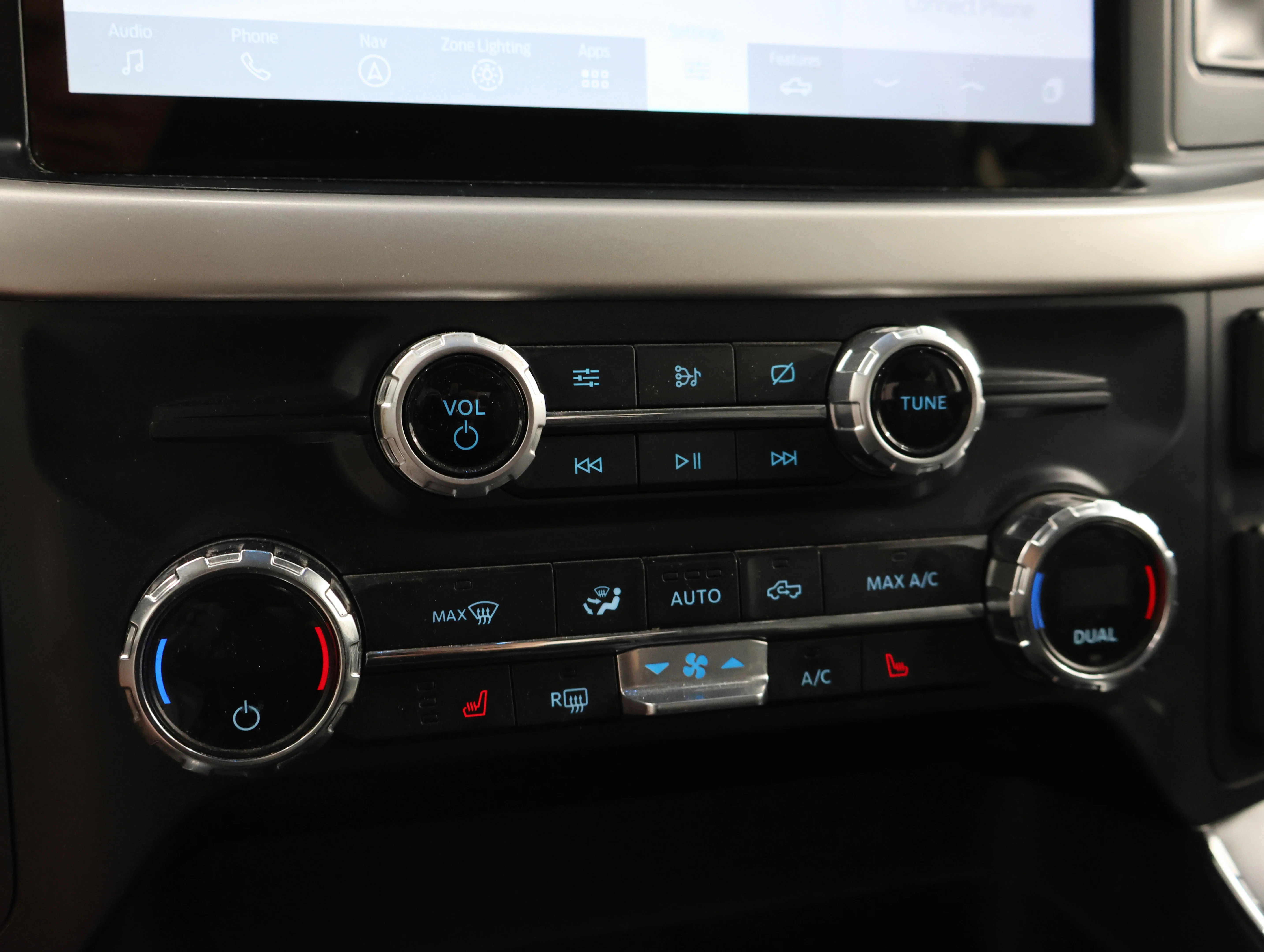 Used 2021 Guard Metallic Ford XLT image 51