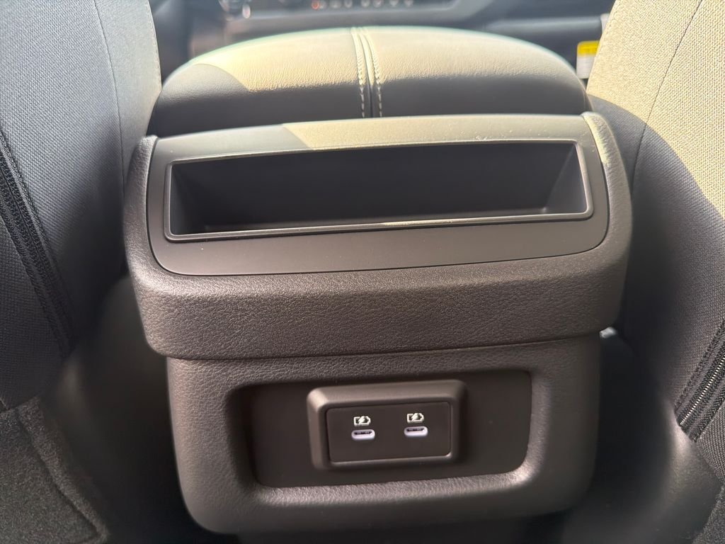 New 2026 Nissan Pathfinder SV 4D Sport Utility