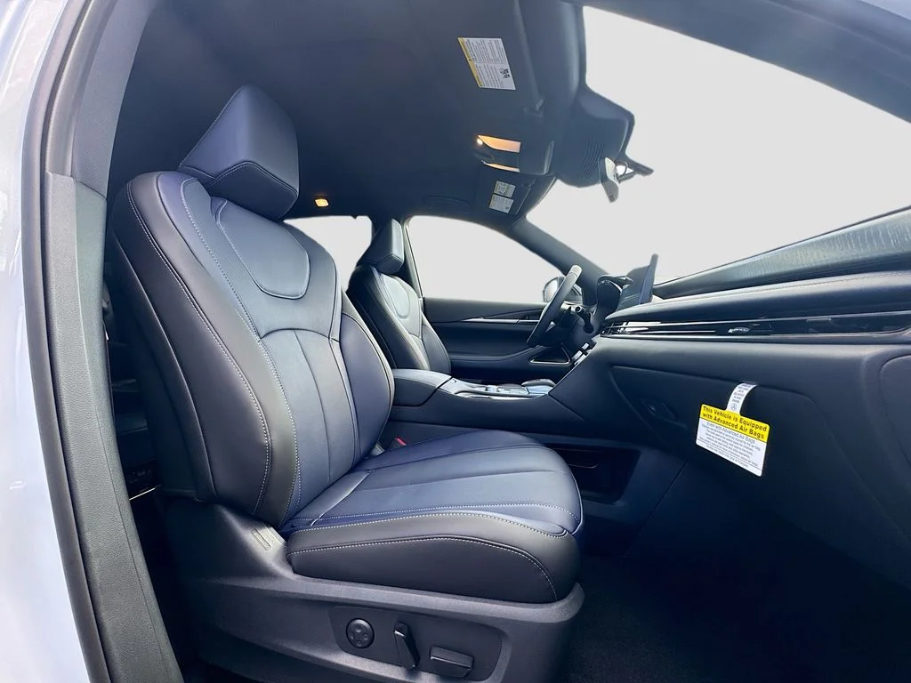 Certified Used 2026 White INFINITI SPORT image 33