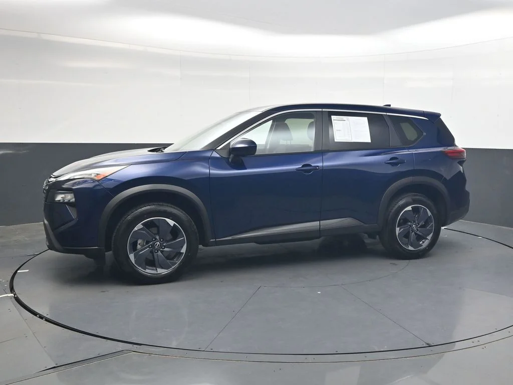 Used 2025 Blue Nissan SV image 11