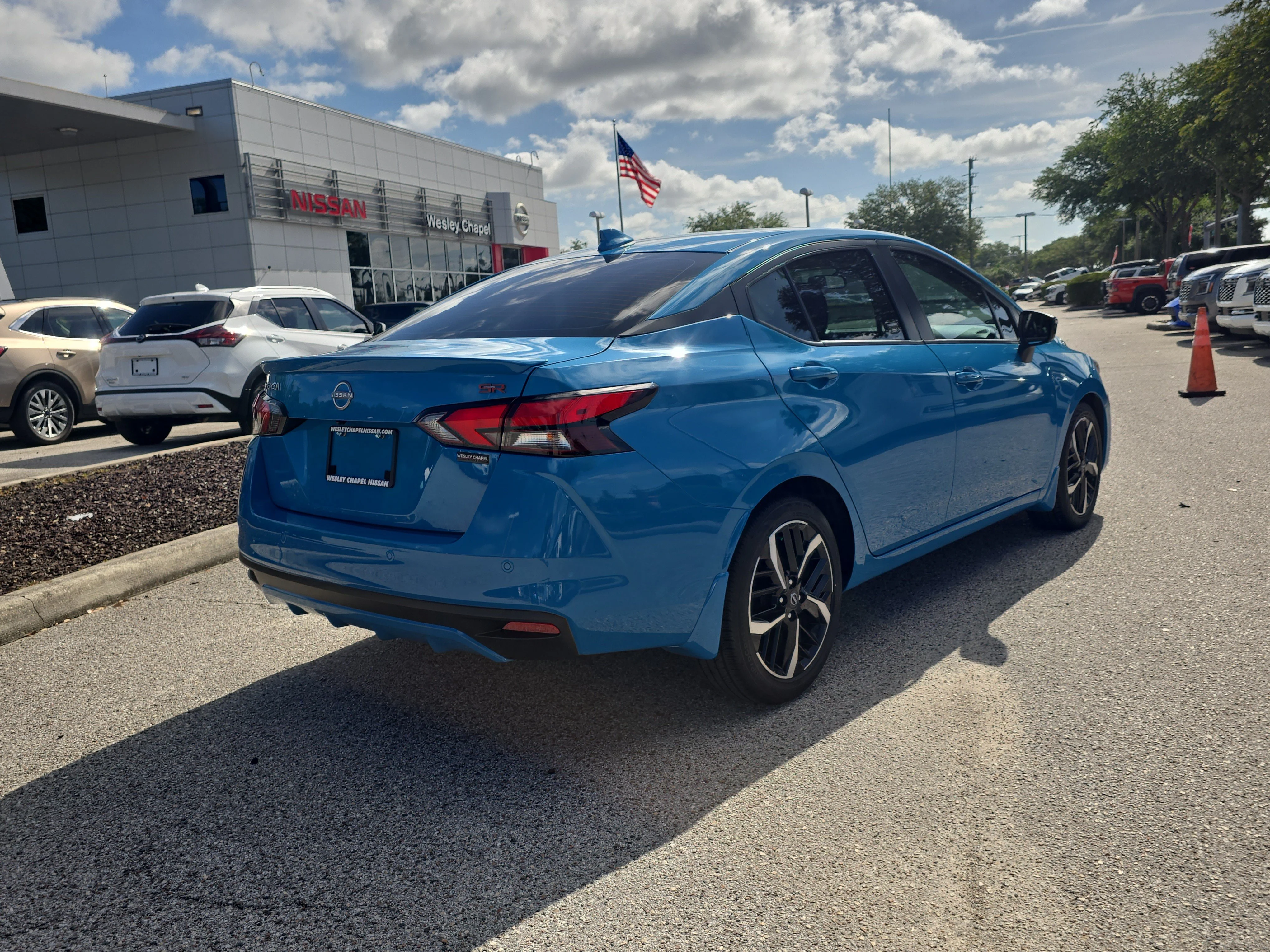 Certified Used 2025 Arctic Ice Blue Metallic Nissan SR image 8
