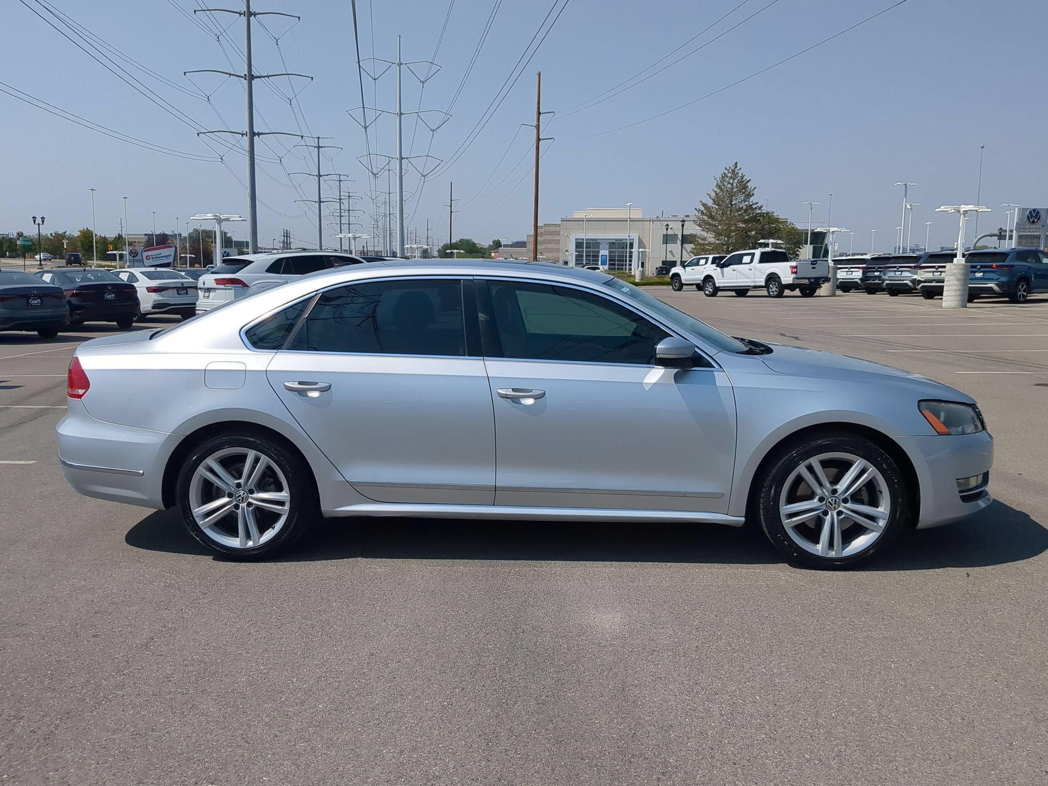 Used 2015 Volkswagen Passat SE with VIN 1VWBS7A30FC012142 for sale in South Jordan, UT
