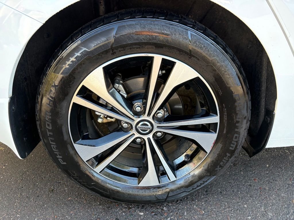 Used 2021 White Nissan SV image 6