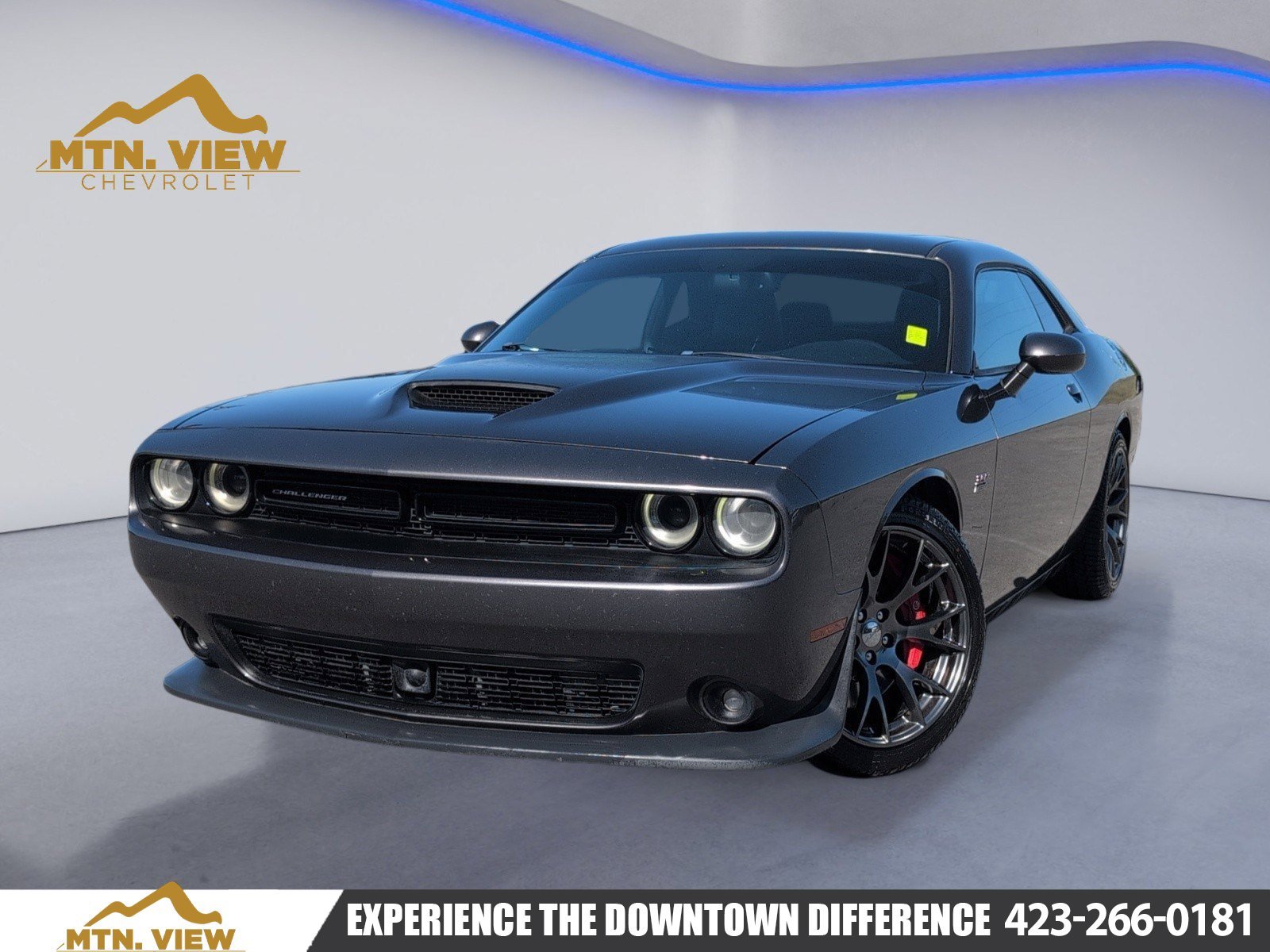 2016 Dodge Challenger SRT