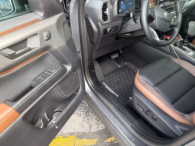 Used 2026 Gray Metallic Ford Outer Banks image 8
