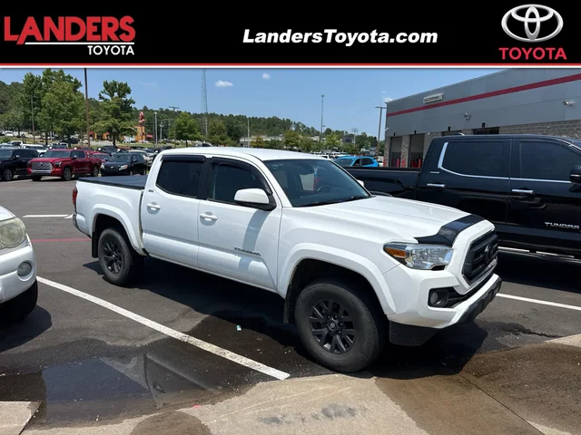 2022 Toyota Tacoma 4WD SR5