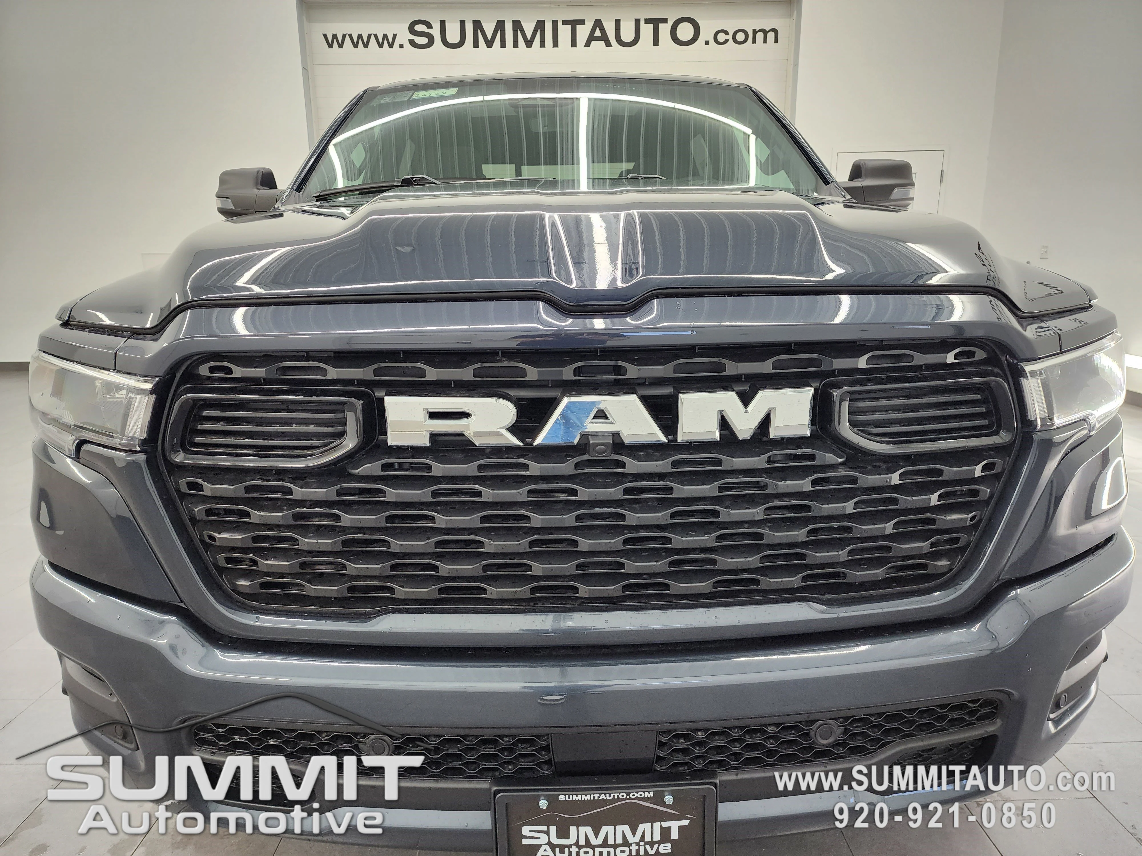 New 2026 Forged Blue Metallic Exterior Paint RAM Big Horn/Lone Star image 26