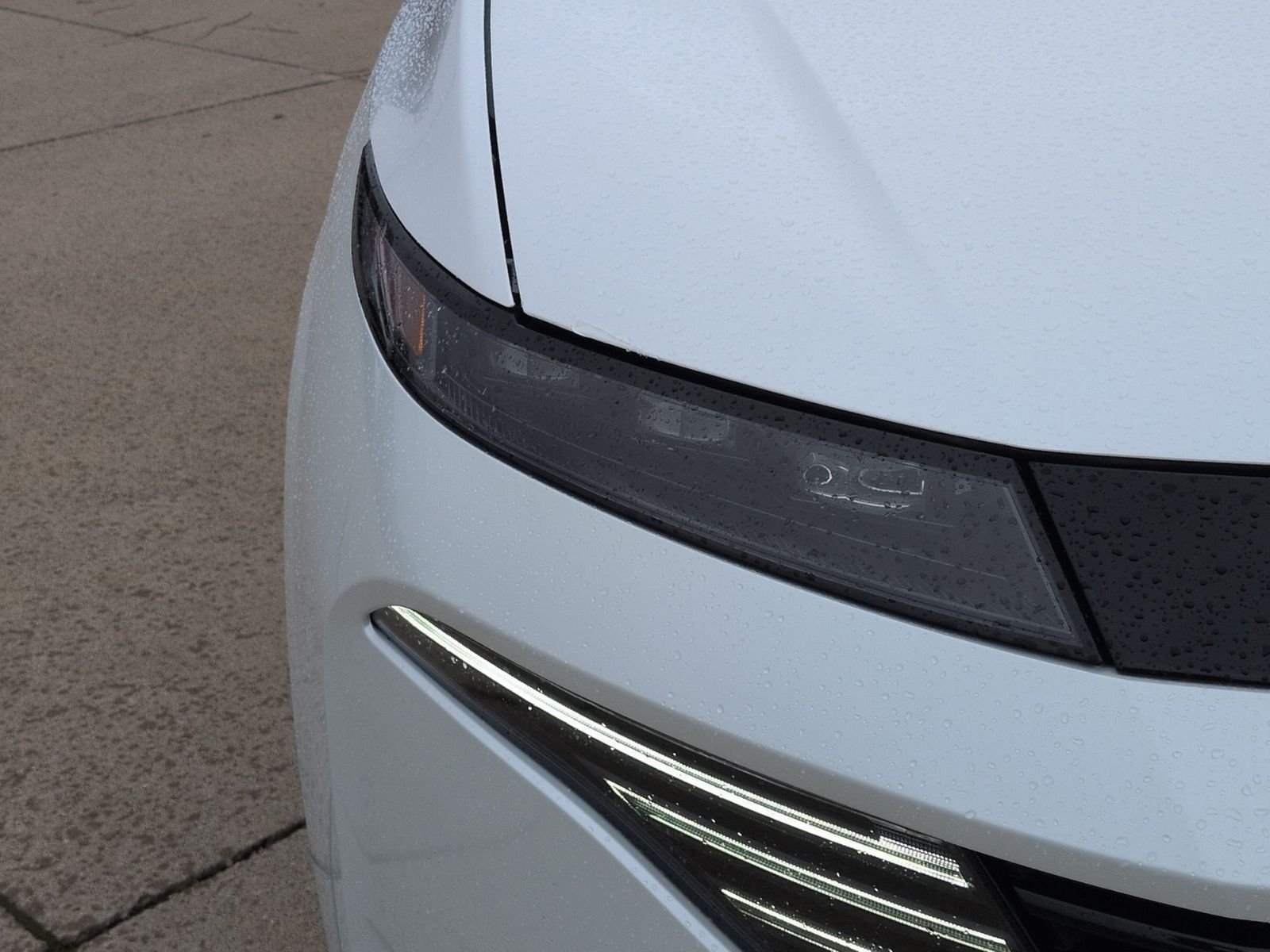 New 2026 Everest White Pearl TriCoat Nissan SL image 35