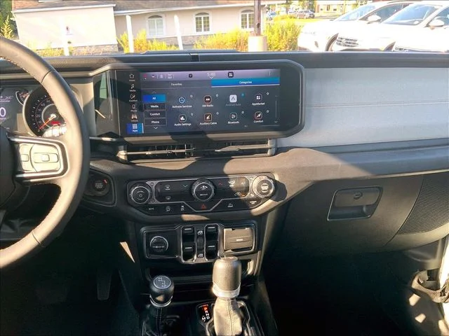 Used 2024 Gray Jeep Sport S image 15