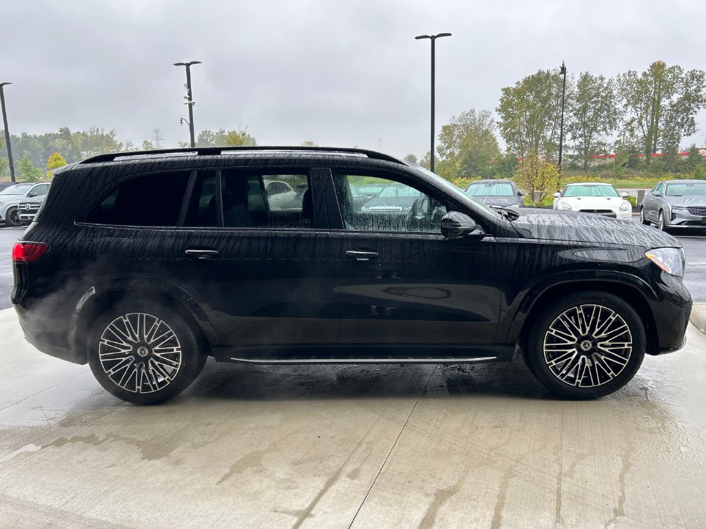 New 2027 Black Mercedes-Benz GLS 450 image 9