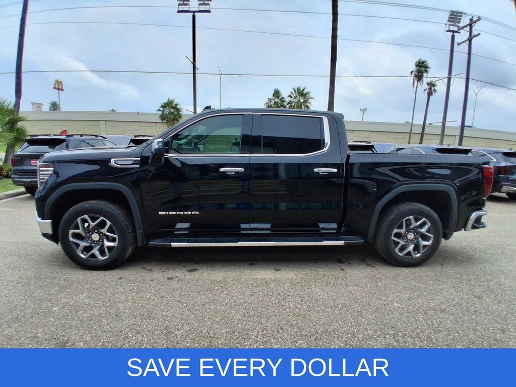 Used 2024 Black GMC SLT image 4